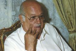 حسن أبو باشا.jpg