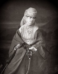 Neserek-nesrin-kadinefendi.jpg