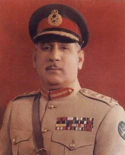 Portrait of Tekka Khan.png
