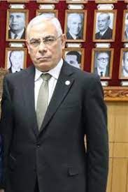 محمد شوقي عياد.jpg