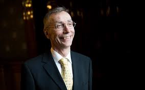 العالم السويدي سفانتي بابو 2.jpg