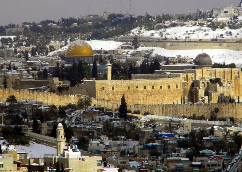 ملف:Snowy Jerusalem (12014139434).jpg
