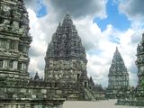 Prambanan Shiva Temple.jpg
