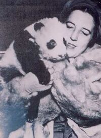 Ruth Elizabeth Harkness and Su Lin.jpg