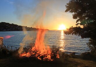 Mittsommerfest in Norwegen, Insel Tysnes IMG 4425WI.jpg