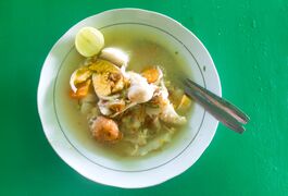 Soto Banjar, one of the most well-known Banjarese dishes