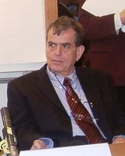 Nobel2004chemistrylaurets-Ciehanover.jpg
