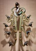 The Snakes brooch; by René Lalique; gold and enamel; Calouste Gulbenkian Museum