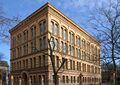 Halle library