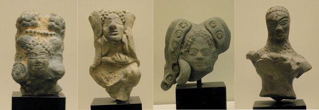 Statuettes of the Maurya period, 4th-3rd century BCE. Musée Guimet.