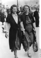 French Jewish women wearing the yellow badge.
