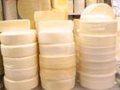 Queijo canastra, Minas Gerais.jpg