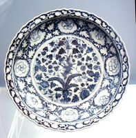 Blue and white plate, Jingdezhen, Yuan dynasty (1271-1368).
