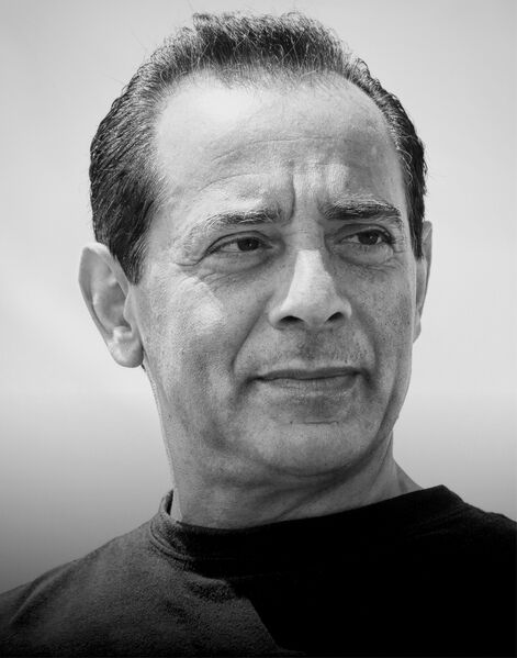 ملف:Jannis Kallinikos LMC.jpg