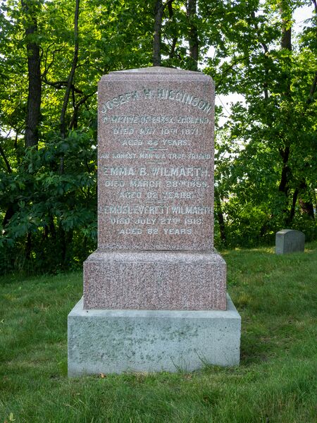 ملف:Lemuel Wilmarth grave (53558).jpg