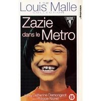 زازي في المترو.jpg