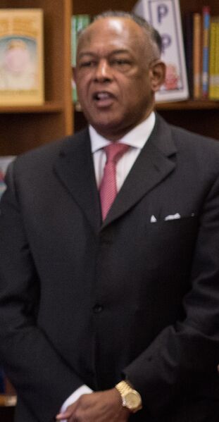 ملف:Dwight Clinton Jones 2015.jpg
