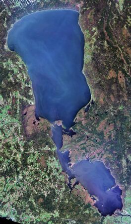 Lake Peipus, LandSat-8, 2016-10-20.jpg