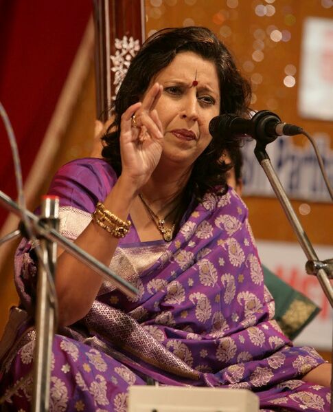 ملف:Arati Ankalikar Tikekarji.jpg