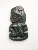 Hei-tiki; 18th century; nephrite and haliotis shell; 10.9 cm; from the New Zealand; Los Angeles County Museum of Art (Los Angeles, USA)