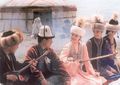 قزخيون (يلعبون موسيقى تقليدية)