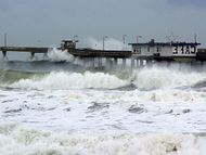 El nino waves piers ocean seagulls cafes.jpg