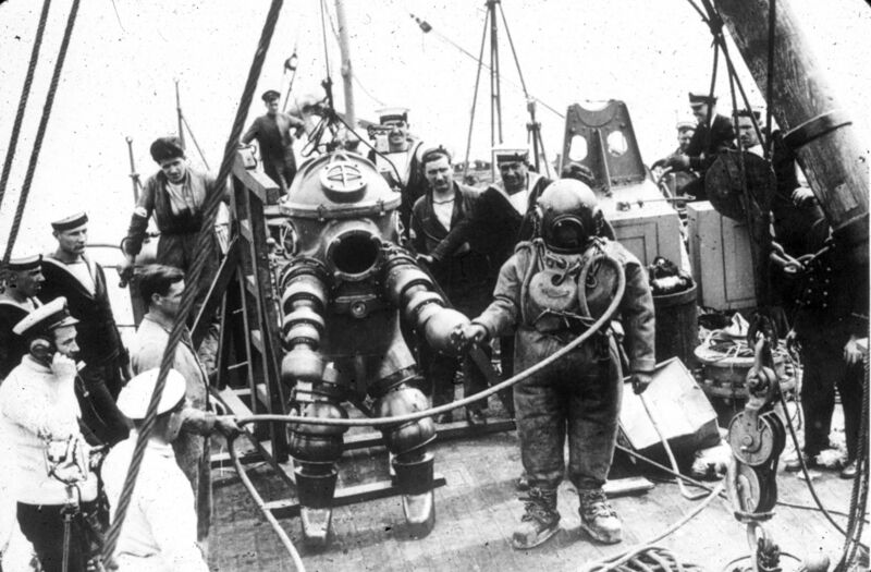 ملف:Tritonia Lusitania 1935.jpg