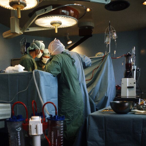 ملف:Cardio Surgery 1.jpg