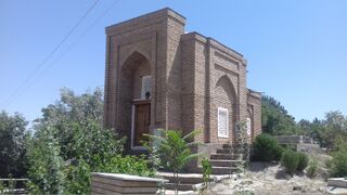 ضريح نور الدين بصير.