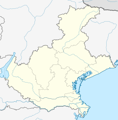 بحيرة جاردا is located in ڤـِنـِتو