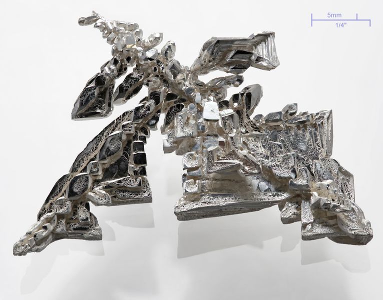 ملف:Silver crystal.jpg