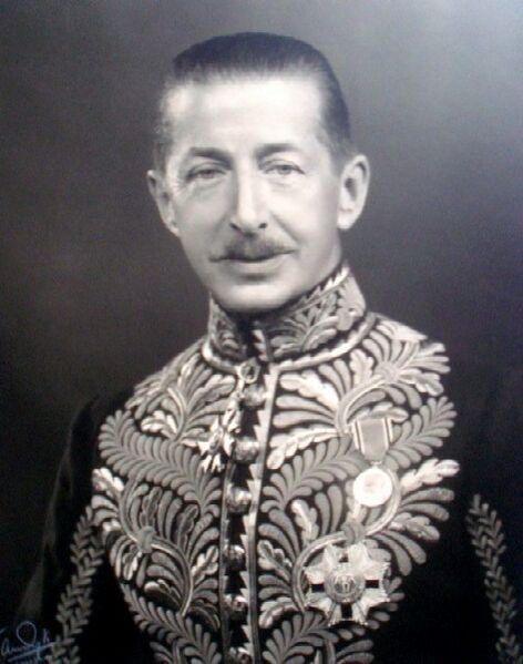 ملف:Sir William Seeds.jpg