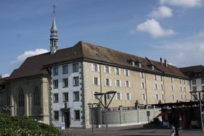 Convent Ursulines Apr 2011.jpg