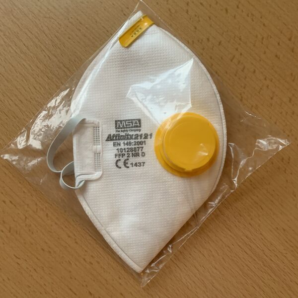 ملف:Mundschutz FFP2.JPG