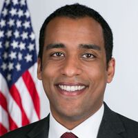 Yohannes Abraham.jpg