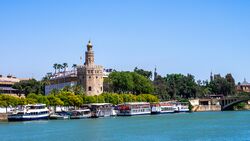 Sevilla-3-13 (48040371651).jpg