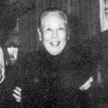 Yao Yecheng (姚冶誠, 1889-1972) Fled to تايوان and died in Taipei.
