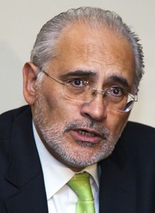 Carlos Mesa (2003–2005) 12 أغسطس 1953 (العمر 72 سنة)
