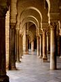 جامع عقبة من الداخل