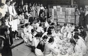 Korean women are putting comfort articles into comfort bags