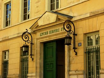 Lycee-henri-4-rue-clovis.jpg