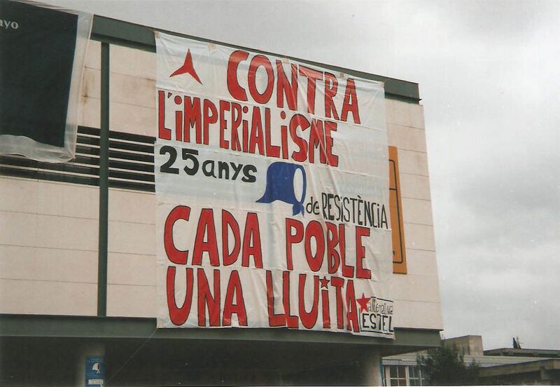 ملف:Pancarta Bonafini.jpg