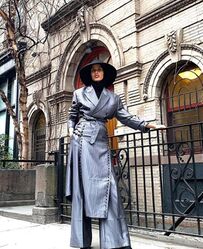 روضة-محمد-زي رمادي.jpg