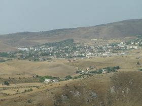 صورة معبرة عن الموضوع بني عزيز