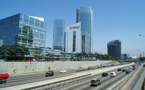 Lima Peru City Skyline 2013.jpg