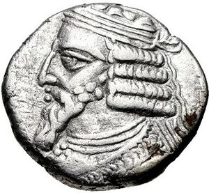 Tetradrachm of Vonones I, Seleucia mint.jpg