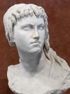 Lagid queen Isis Ma3546.jpg