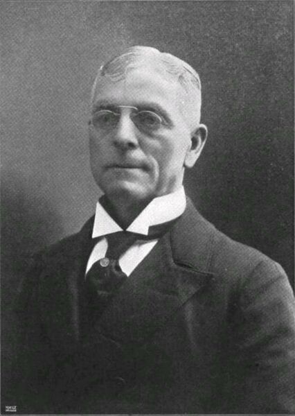 ملف:Seymour B. Young.jpg