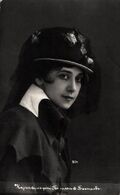 Tamara Karsavina -circa 1910.jpg