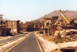 مدينة القنيطرة المدمرة.